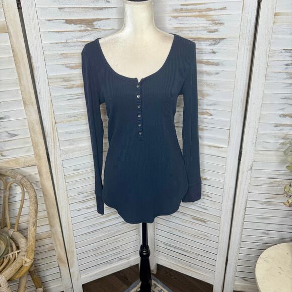 ABERCROMBIE & FITCH Y2K Bella Swan Ribbed Knit Henley Top Navy Large - Picture 15 of 16